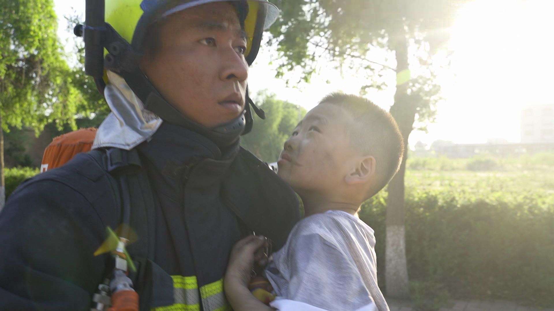 吉林省四平市消防支队微电影--《英雄日记》