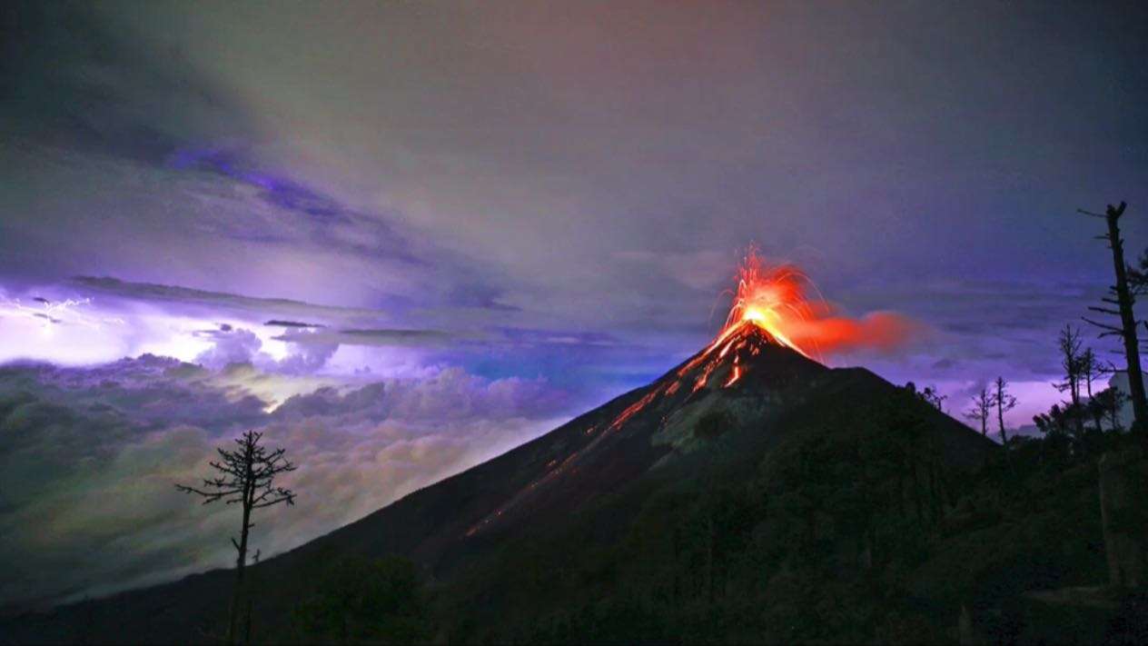 危地马拉安提瓜富埃戈活火山