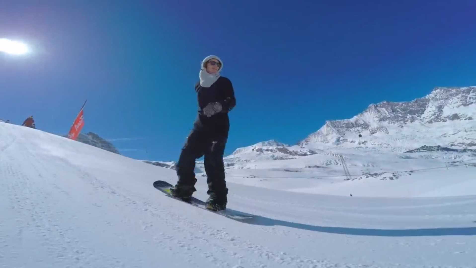 炫酷滑雪秀《人体破冰机》