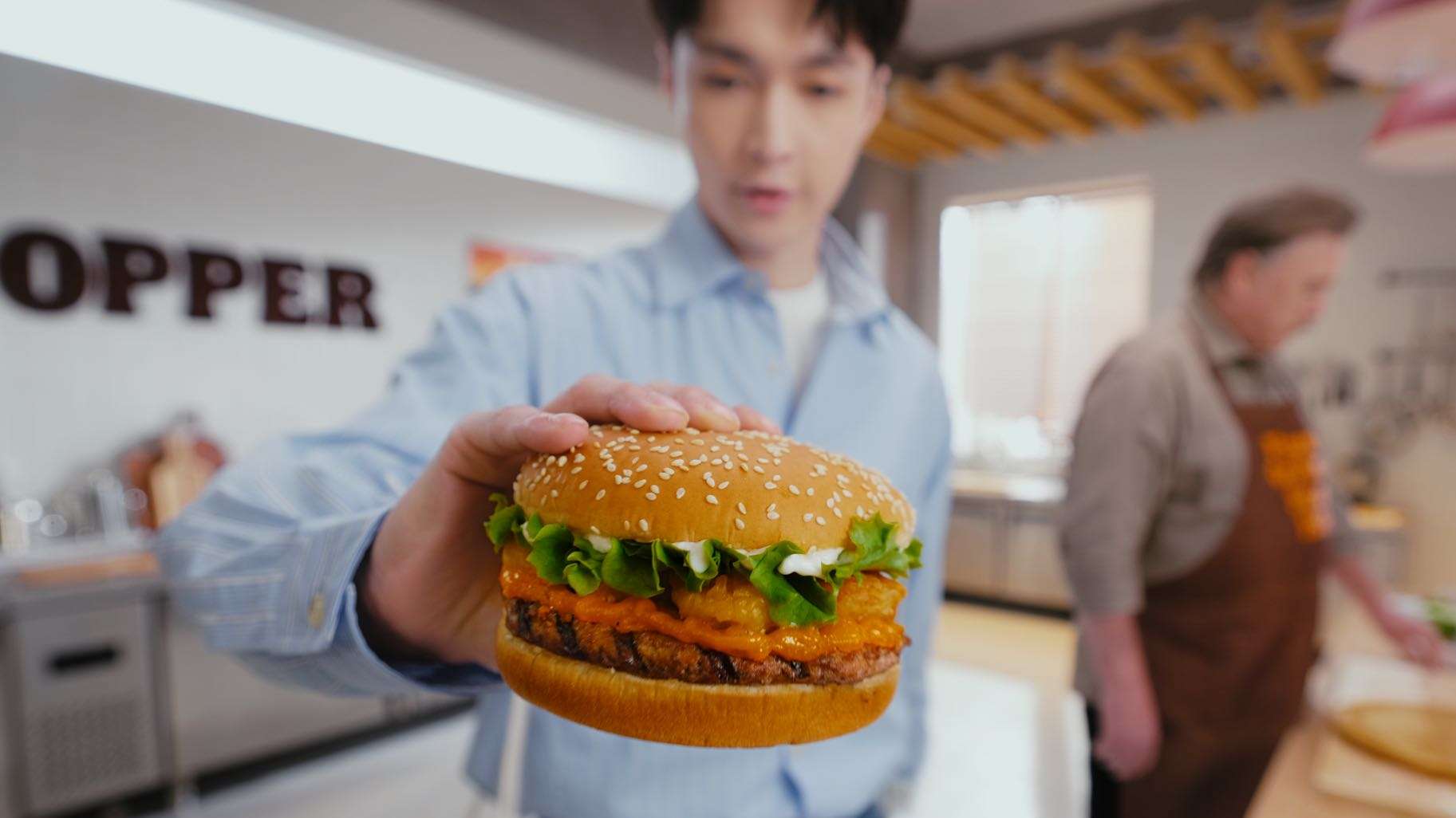 汉堡王 x 张艺兴 | Burger King 秘密厨房 TVC