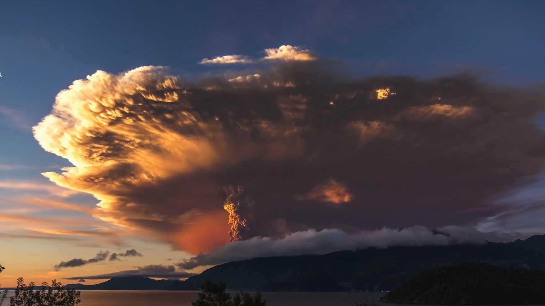 近距离带你观看卡尔布科火山爆发