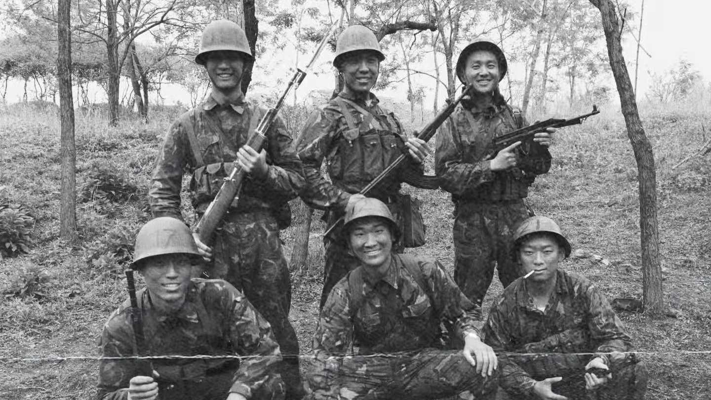 《碑》对越自卫反击战