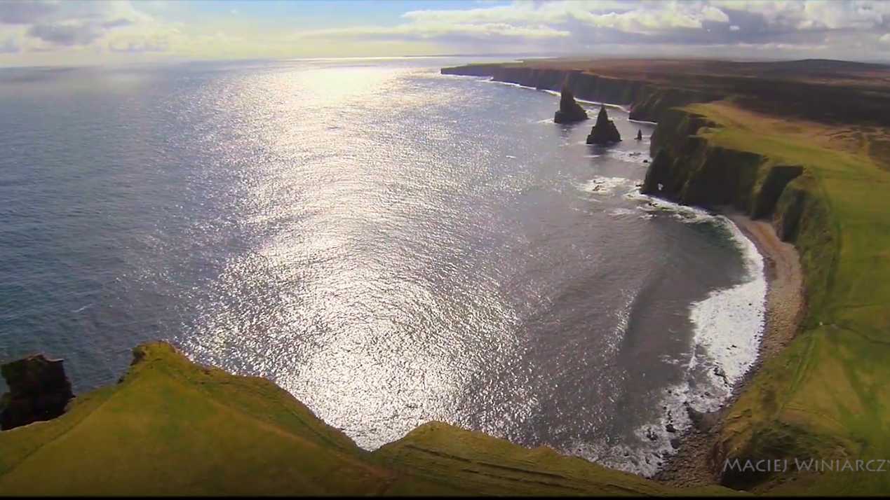 航拍｜纪录苏格兰海岸的奇异风光