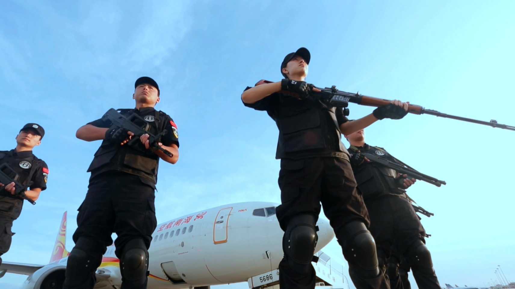 哈尔滨国际机场 特警队