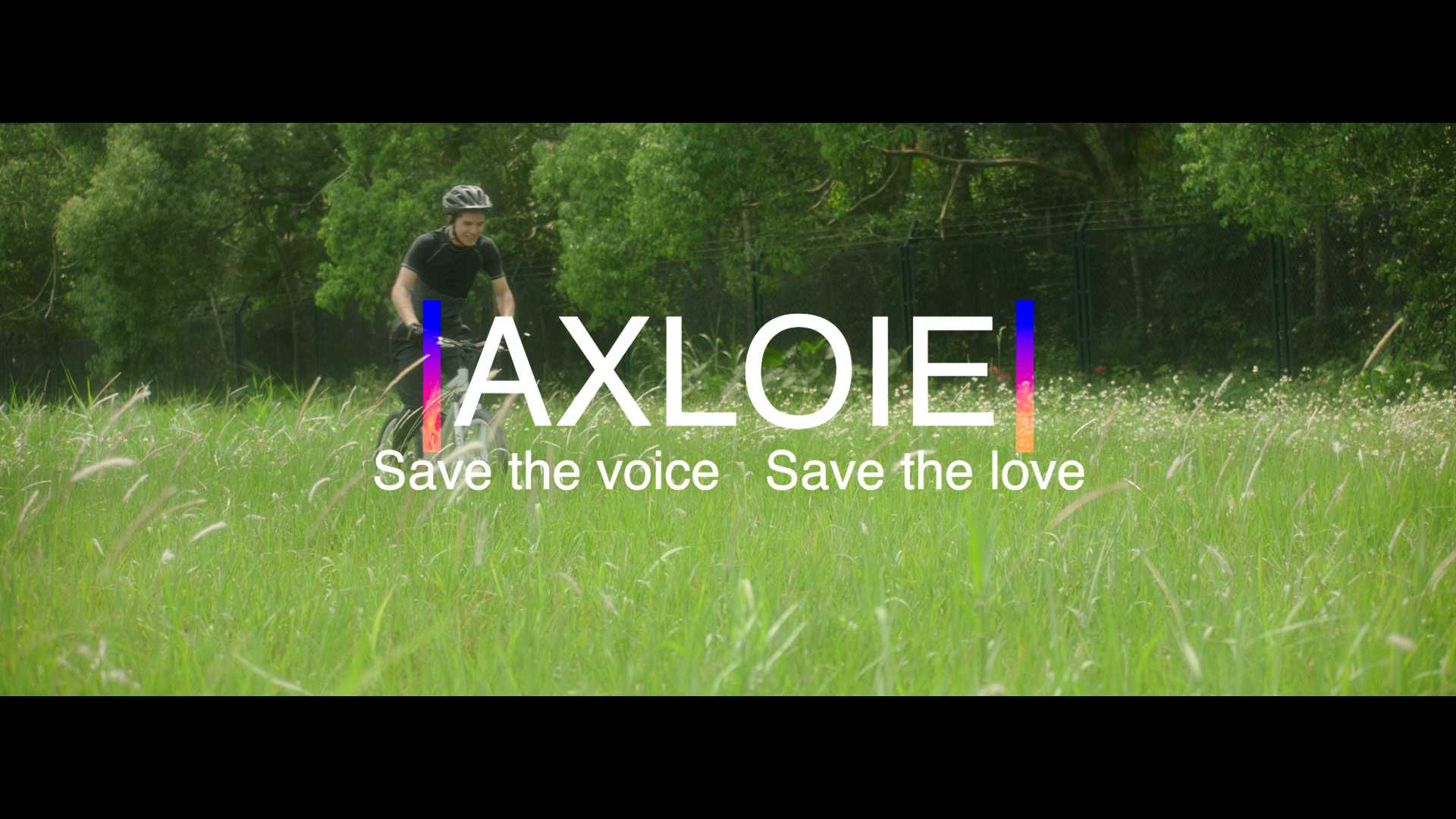 AXLOIE-Phone Free. Move Free