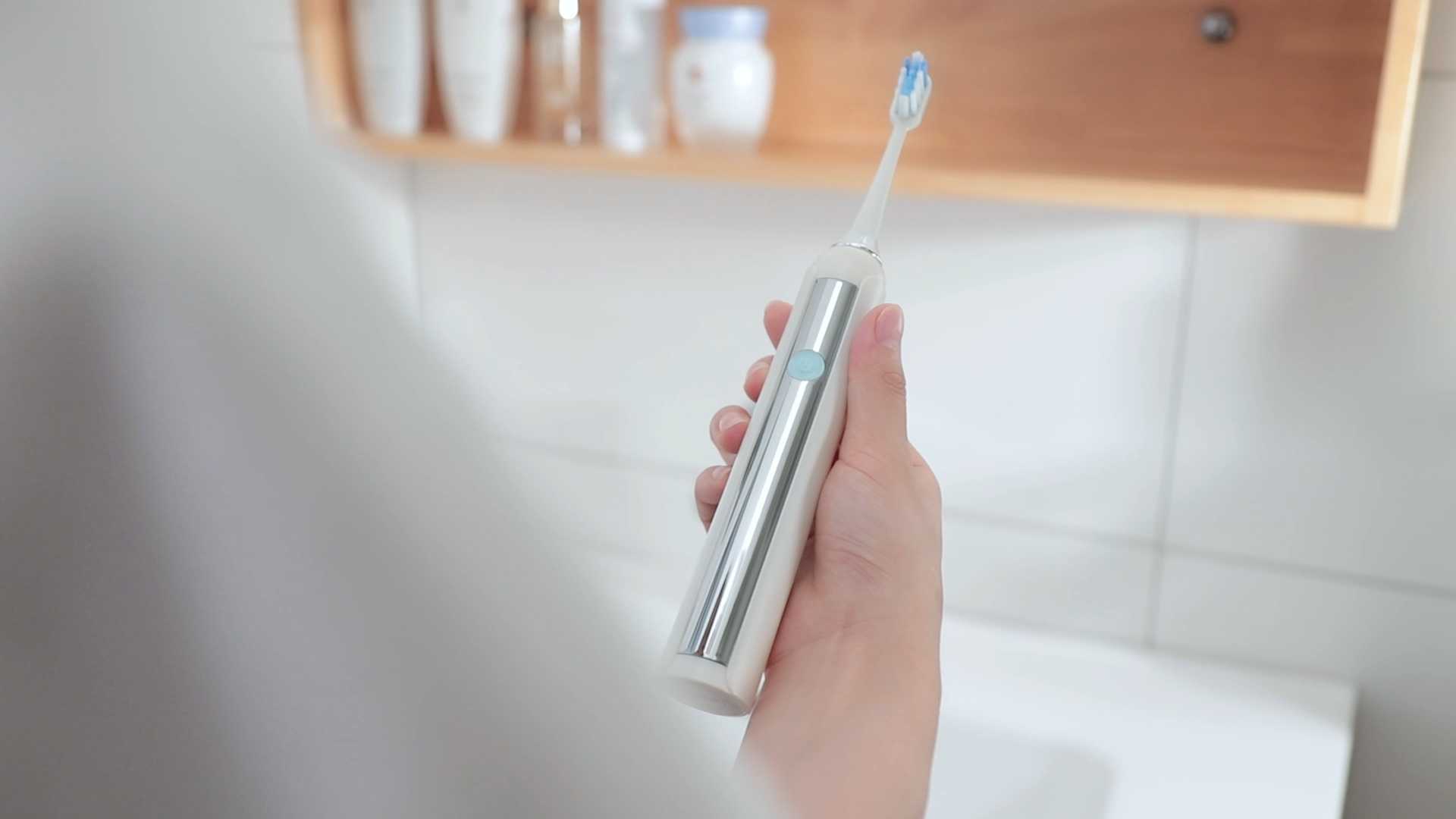 产品视频—莱孚电动牙刷