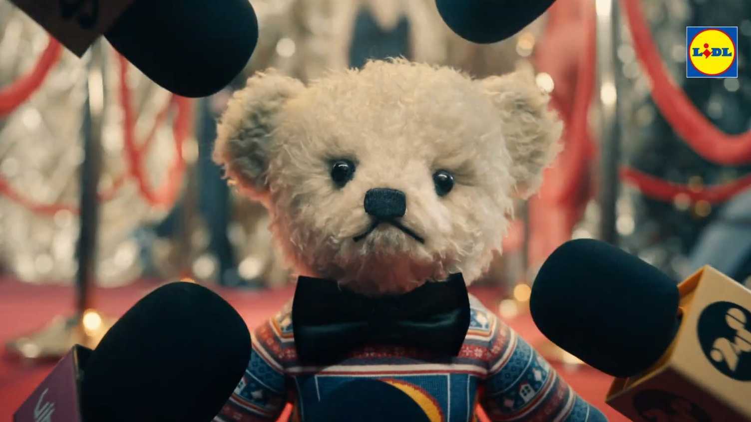 这支圣诞广告《将小熊打造成网红？》