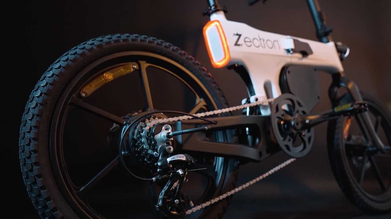 2022 zectron 电动自行车广告视频室内扫光版