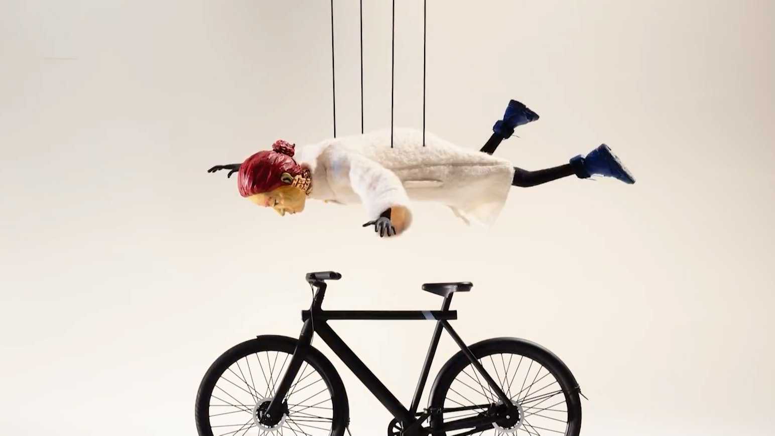 脑洞泥塑动画《偷自行车有多难？》