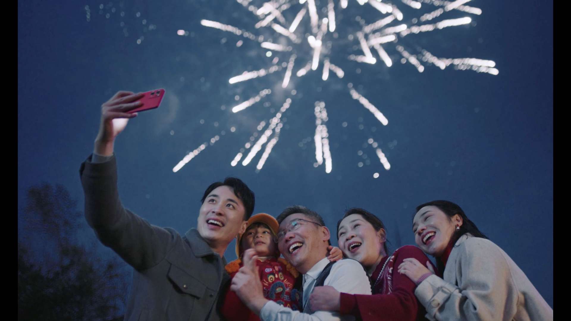 OPPO | 有你才有年 A Happy New Year.Dir