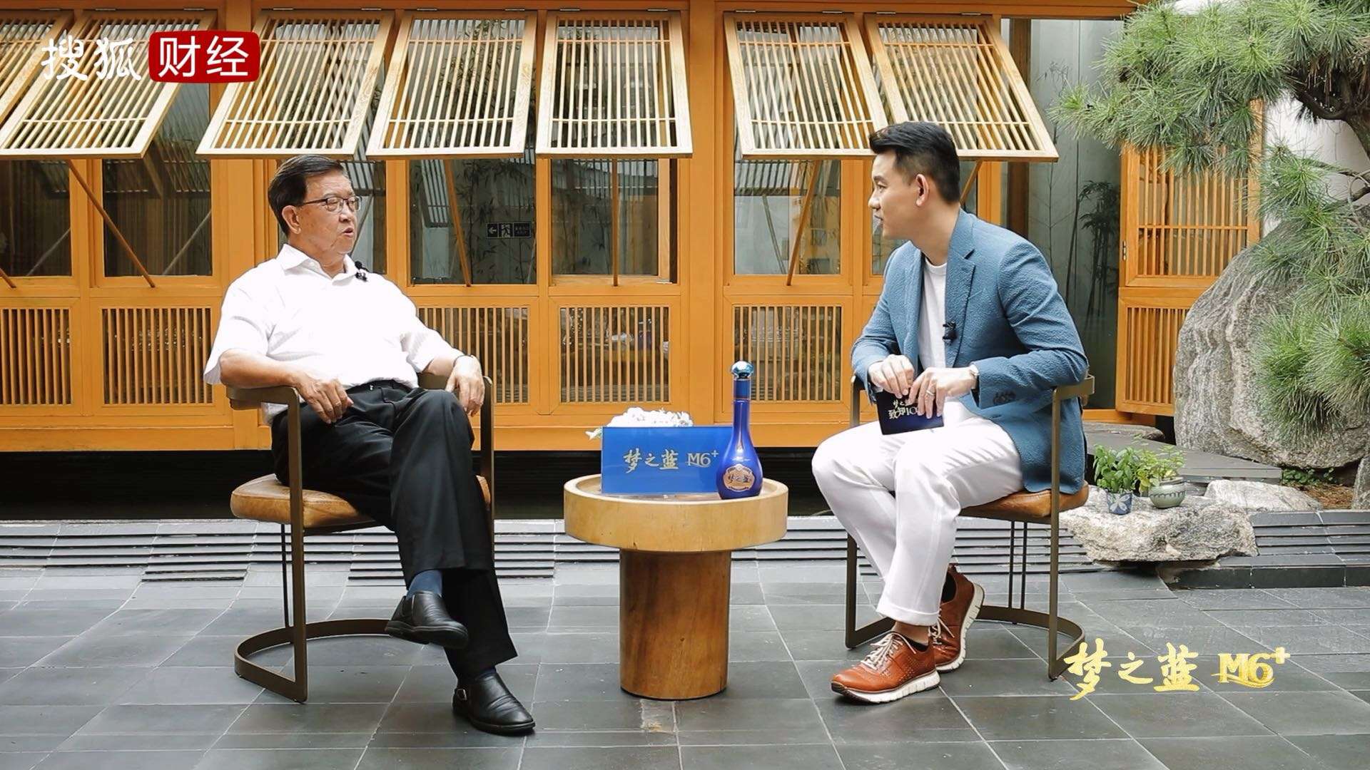 专访中国入世首席谈判官龙永图