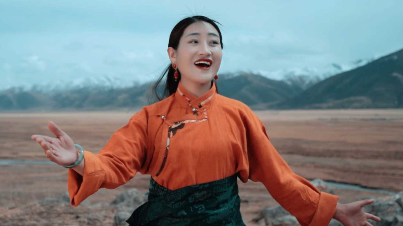 2022歌手次旺巴措最新单曲【藏族姑娘】
