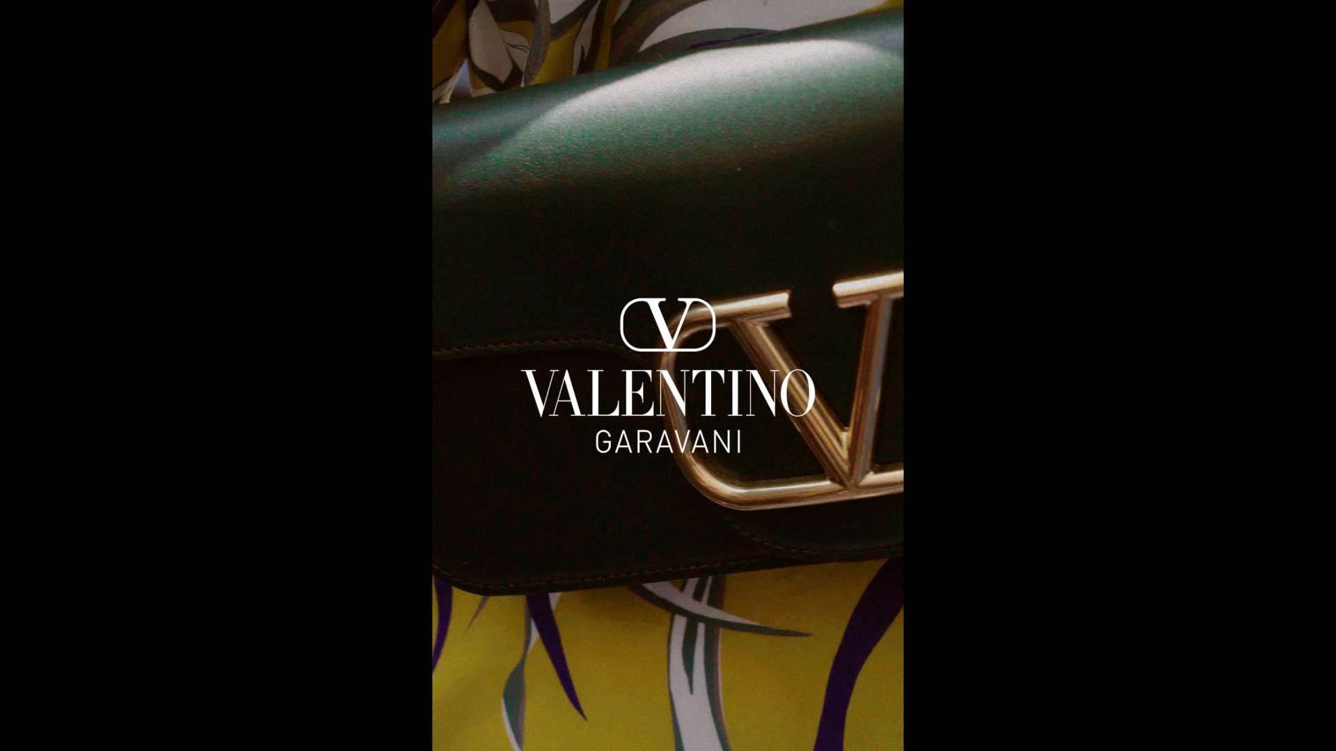 Valentino｜全新VL7N & ONE STUD系列鞋街头大片