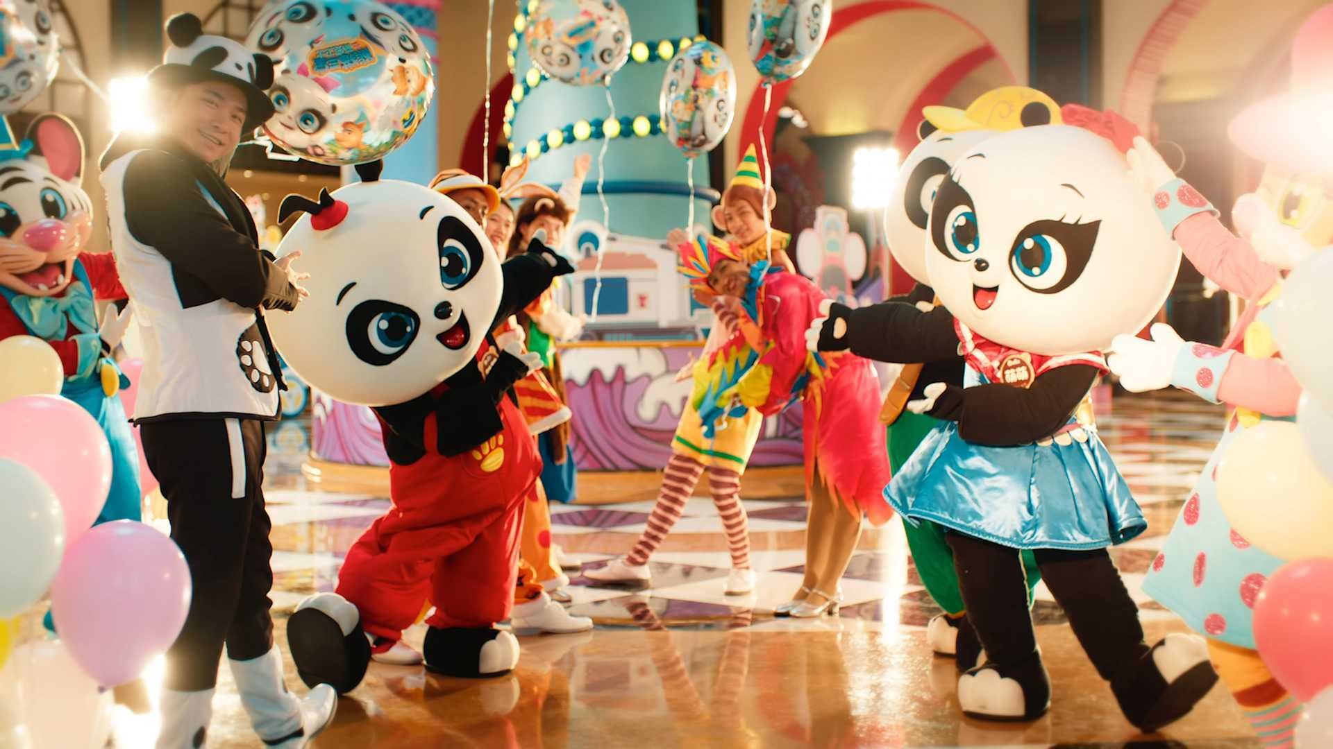 长隆集团 | 熊猫酒店TVC「遇见许愿熊猫」
