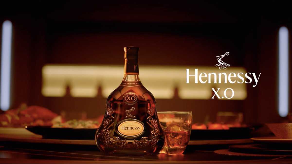 Hennessy  x 迪丽热巴 - 中秋