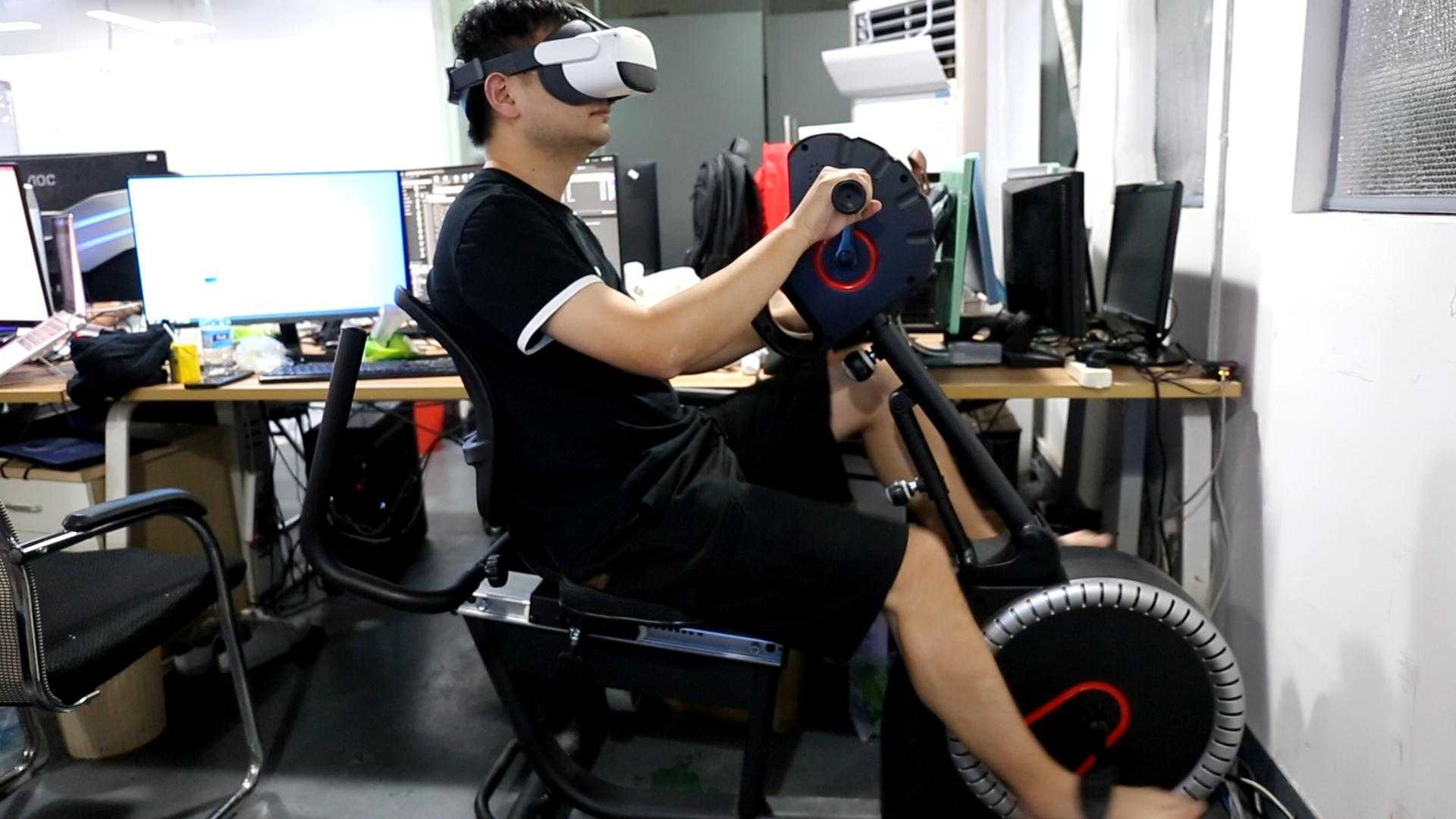 康复医疗VR设备：新款运动设备，足不出户就可骑行世界