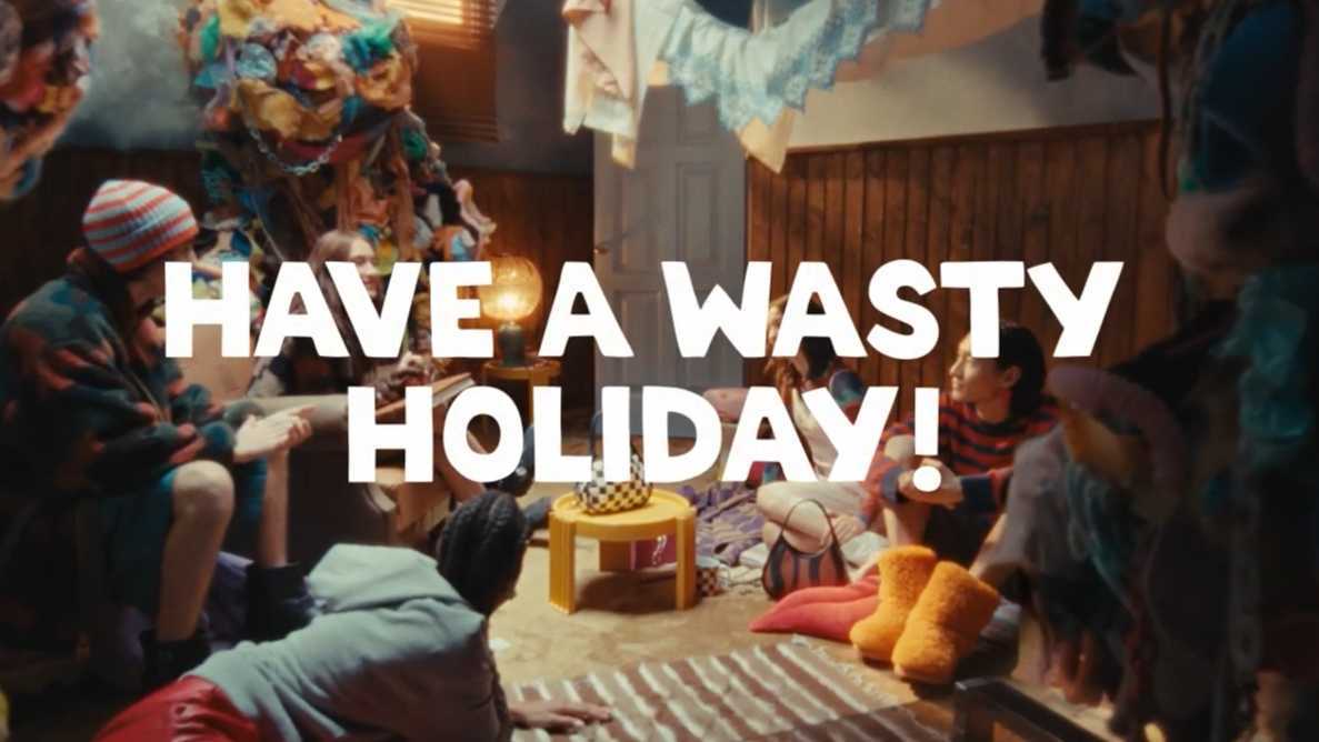 蔻驰最新子品牌coachtopia概念广告《度过一个浪费的假期》