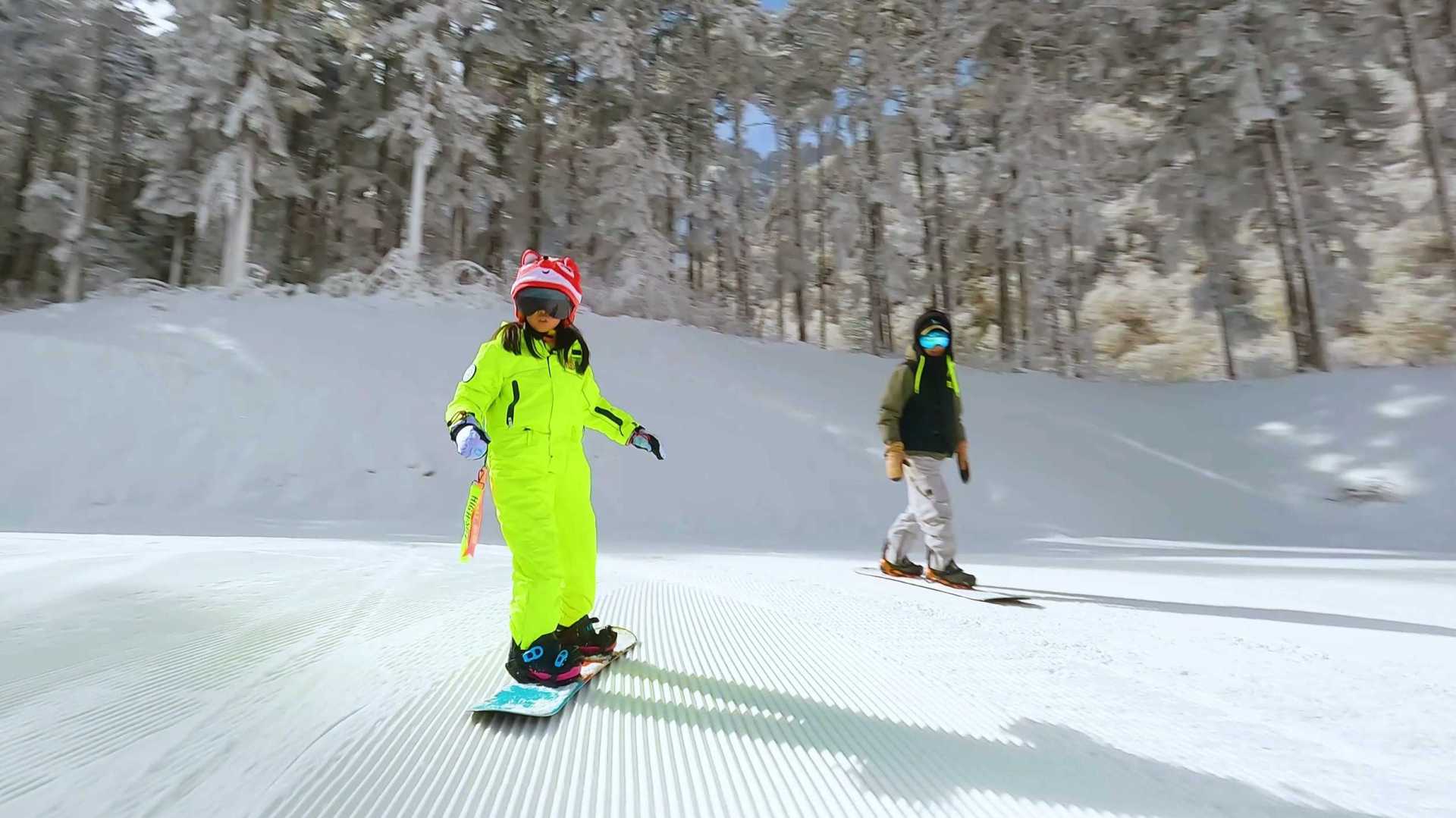 汶川羌人谷滑雪场宣传短片