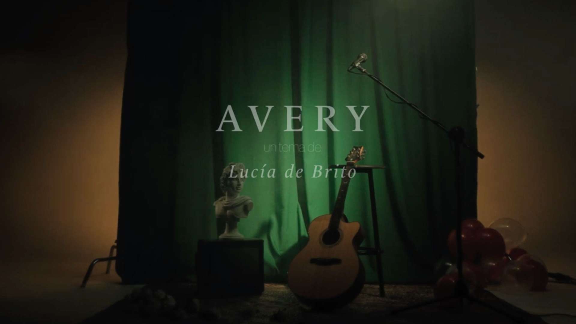 AVERY 音乐MV