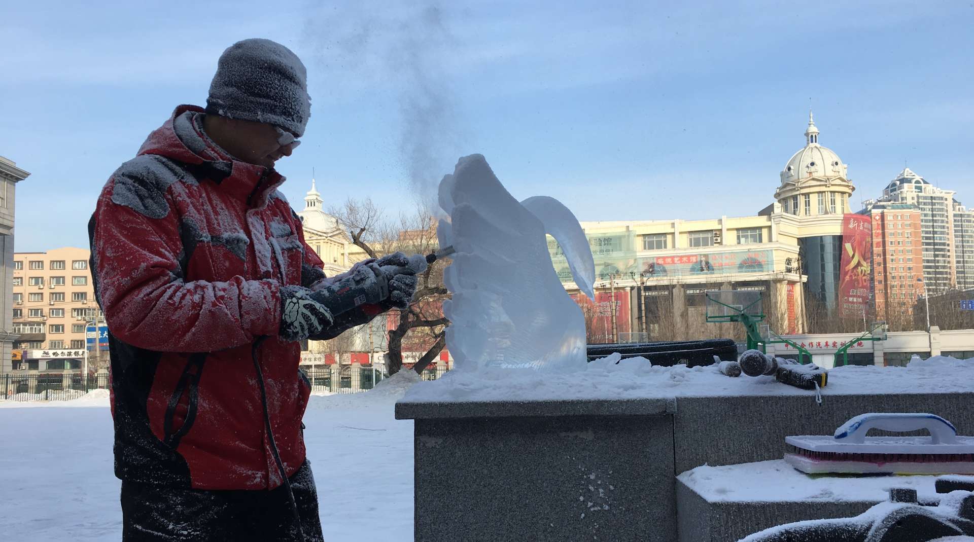 哈尔滨冰雪节与冰雕大师