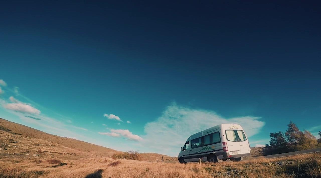 自驾房车环游新西兰旅拍短片《车轮下的绵羊国》