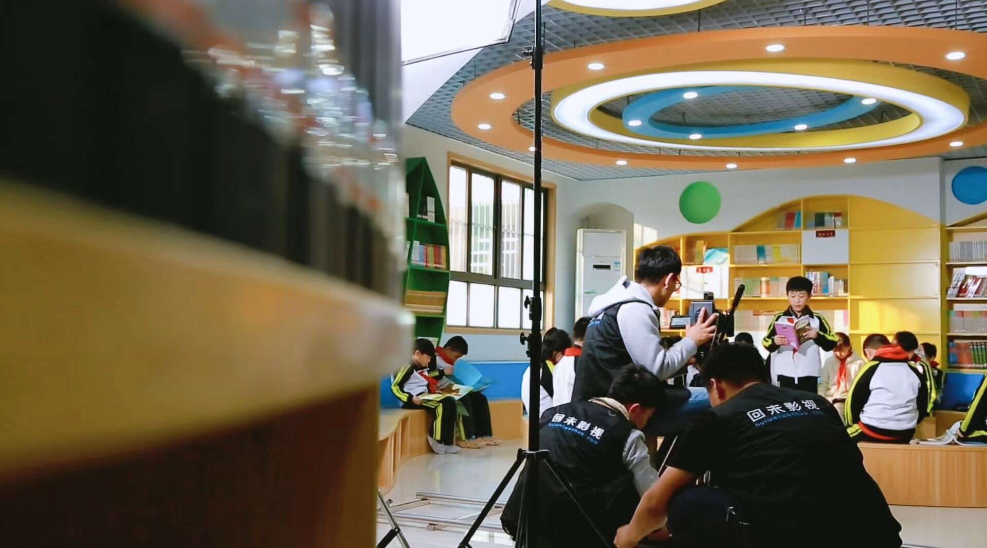 学校宣传片制作【回未影视】金水区黄三小学校宣传片拍摄花絮视频