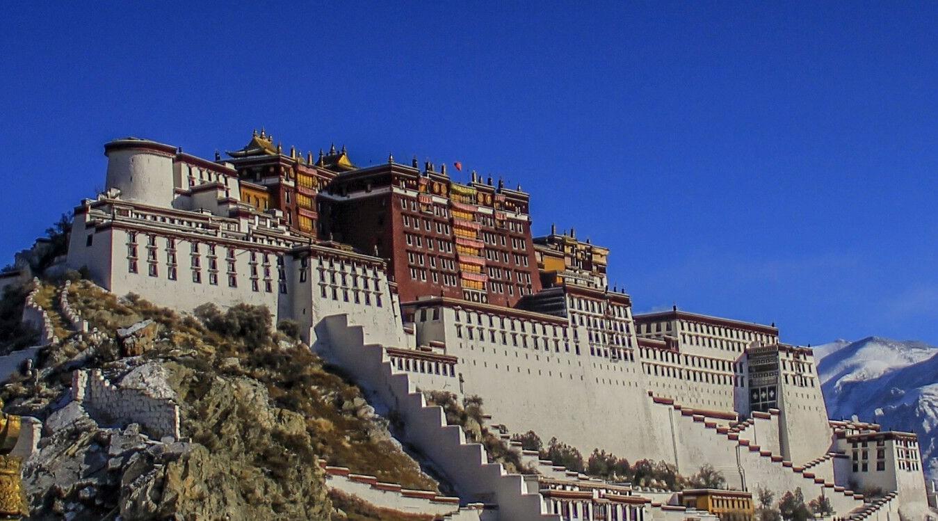 云端之城—西藏