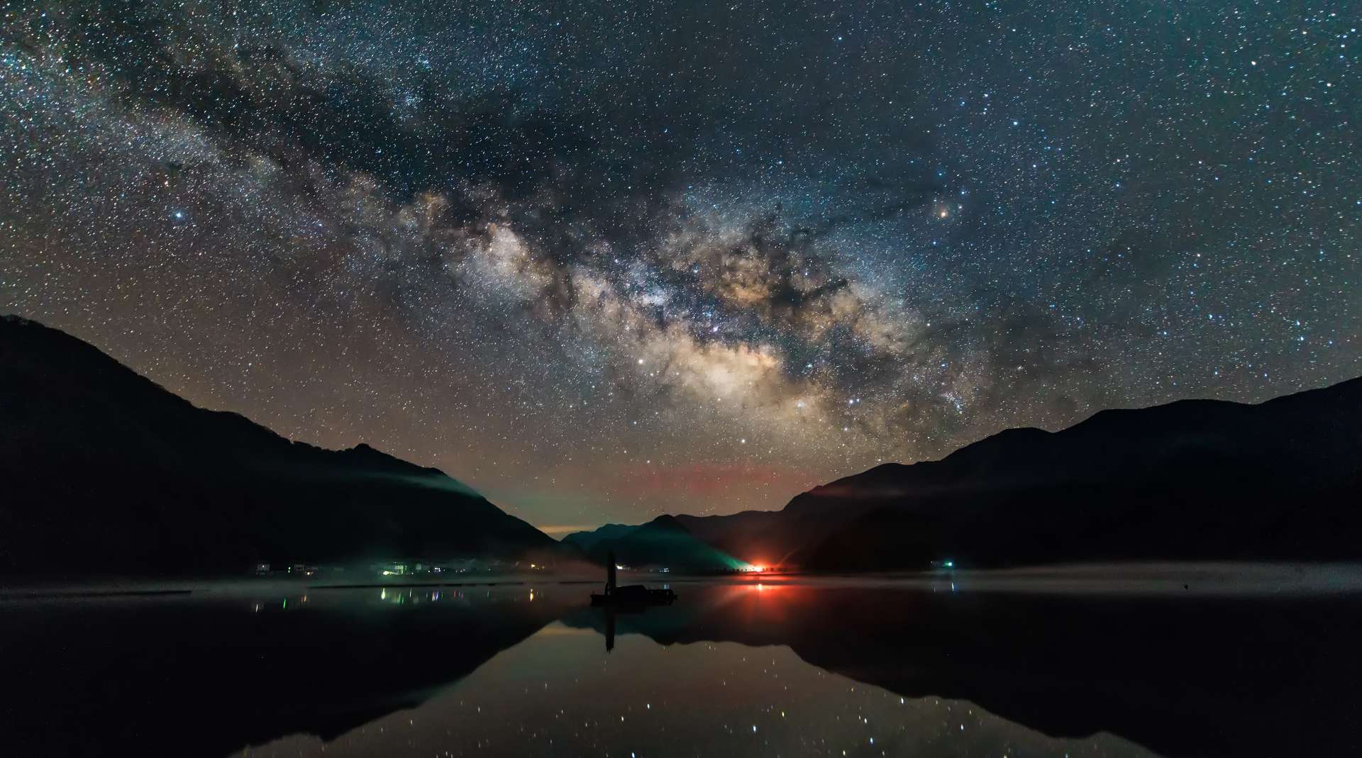追逐湖北最美的星空《荆楚·星迹》
