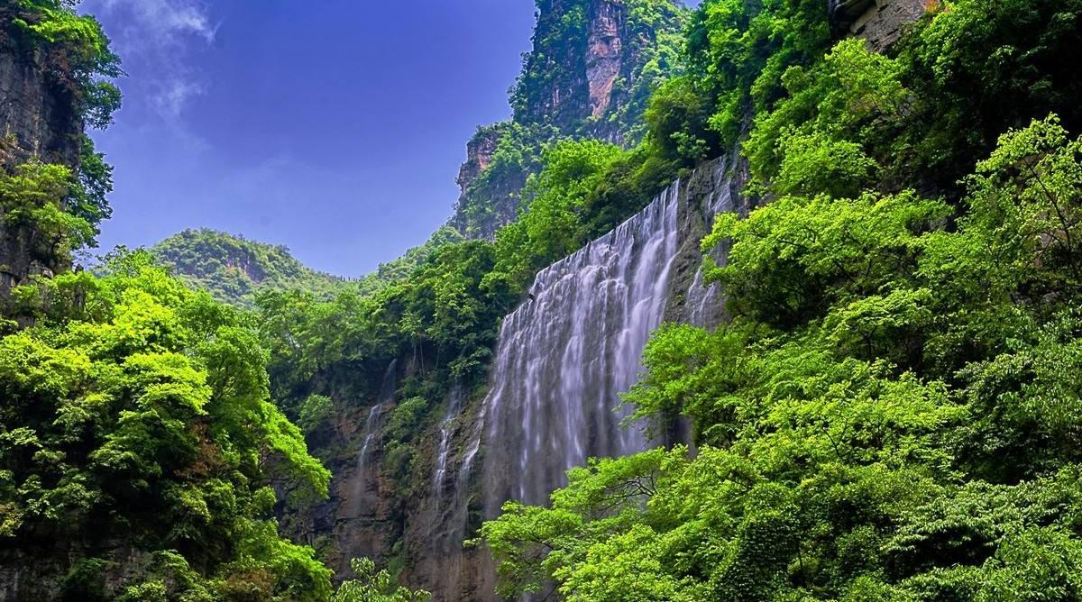 被誉为中国十大名瀑的三峡大瀑布，你感觉怎么样？