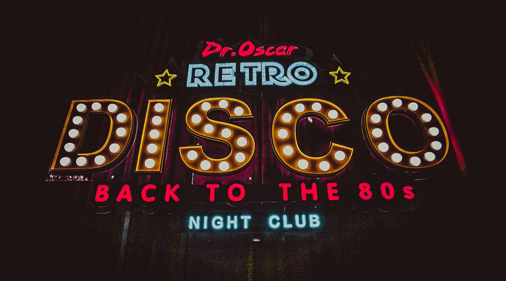 【RETRO DISCO主题派对】跟随每一个beat，摆好每一个pose！