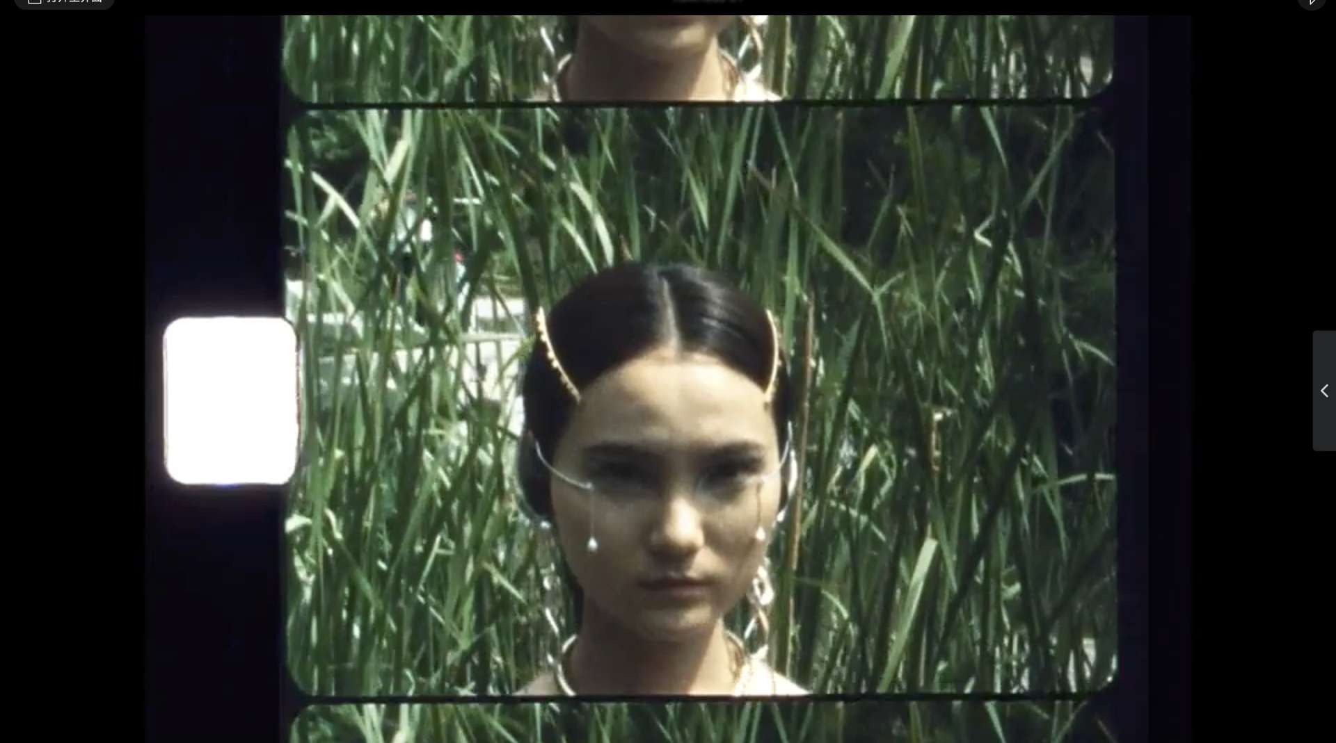 NOWNESS X BURBERRY  追梦者The Dreamers: Lucia Liu