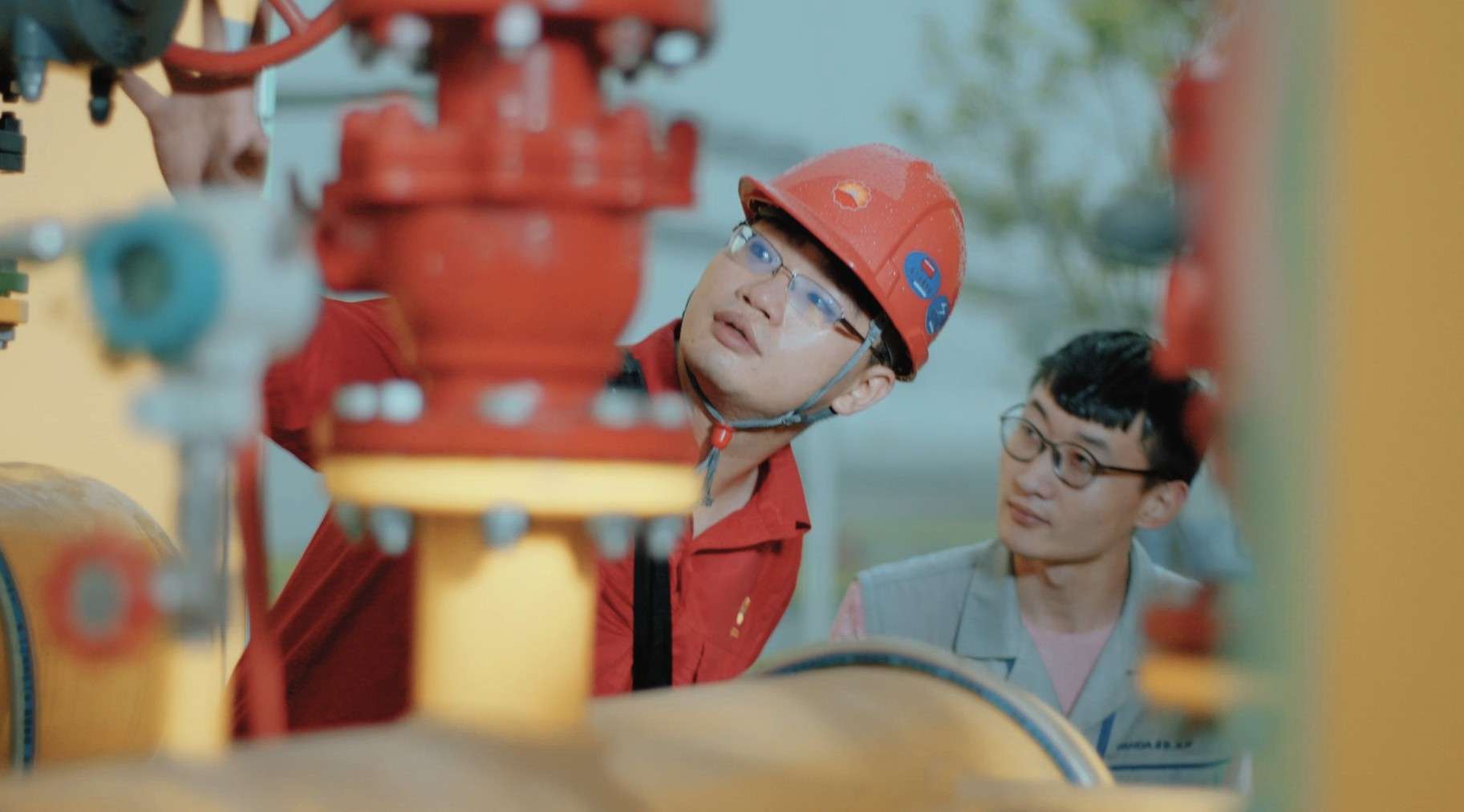 中国石油双天公司形象片《每一种喜悦都燃烧着光》