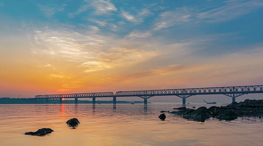 枝城长江大桥丨中国第三座跨越长江天堑的大型桥梁