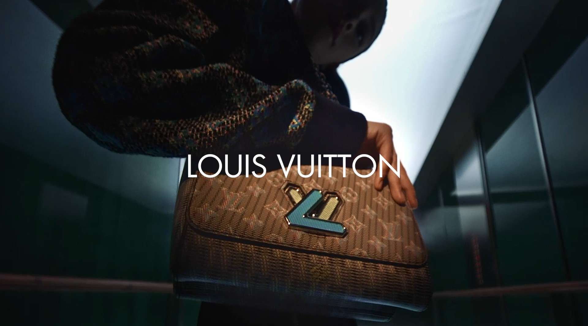 Louis Vuitton 路易威登 Twist Campaign  Ft.孟美岐 吴宣仪 傅菁