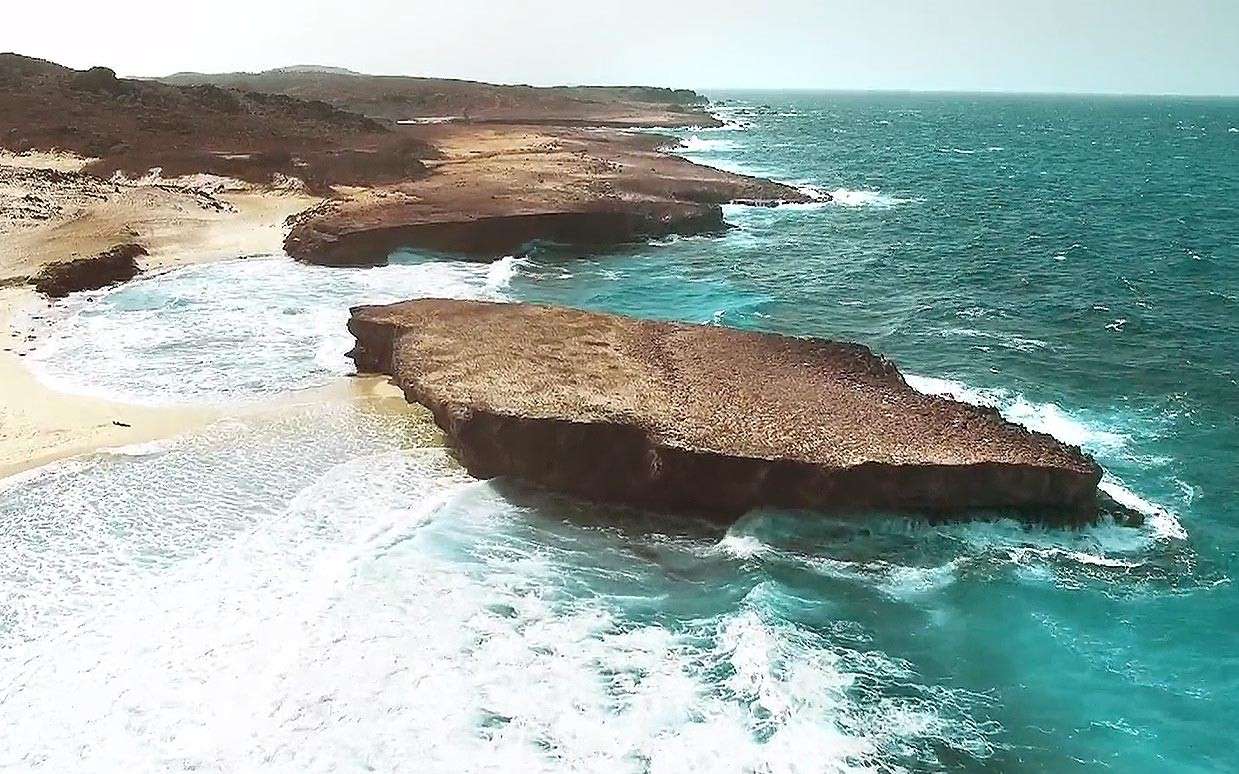 湛蓝海域极致风情剪辑短片《只为邂逅加勒比》