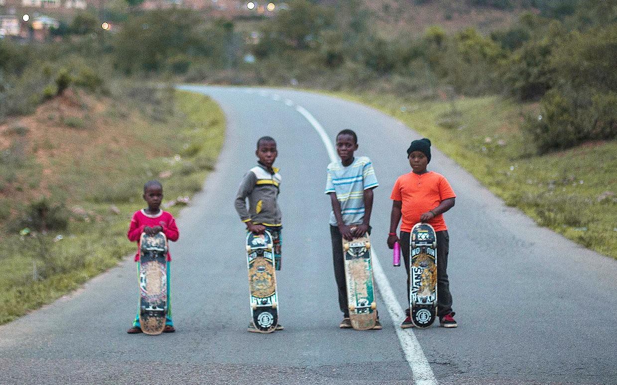南非少年滑板生活纪实《千山之谷》