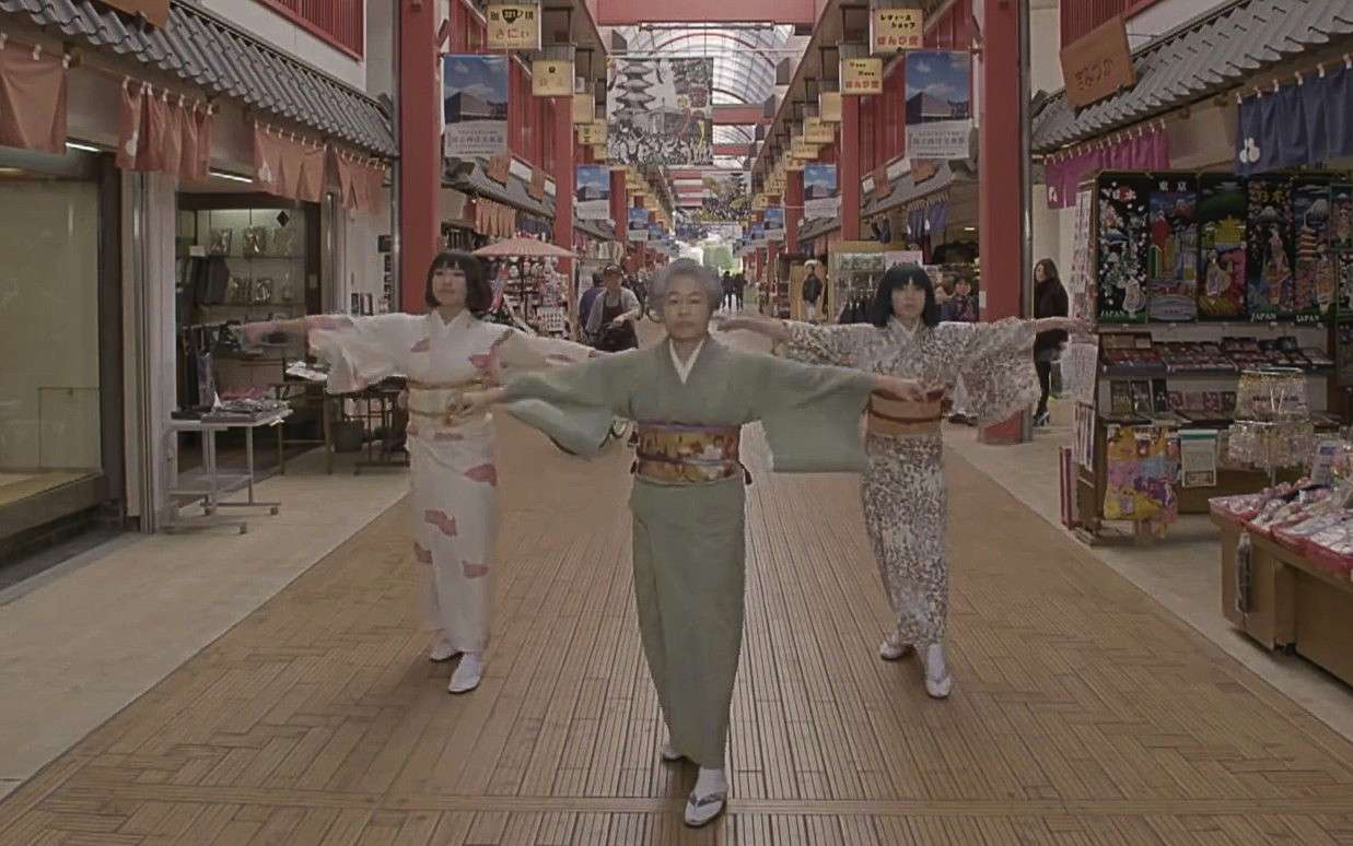 日本魔性歌舞宣传片《无米饭，不生活》