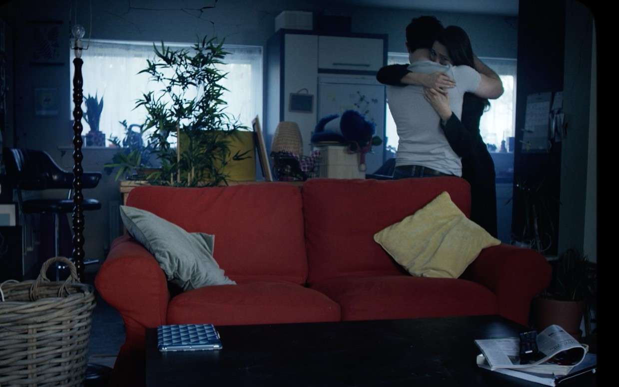 一个沙发，展示情侣同居的全过程《爱情来过》