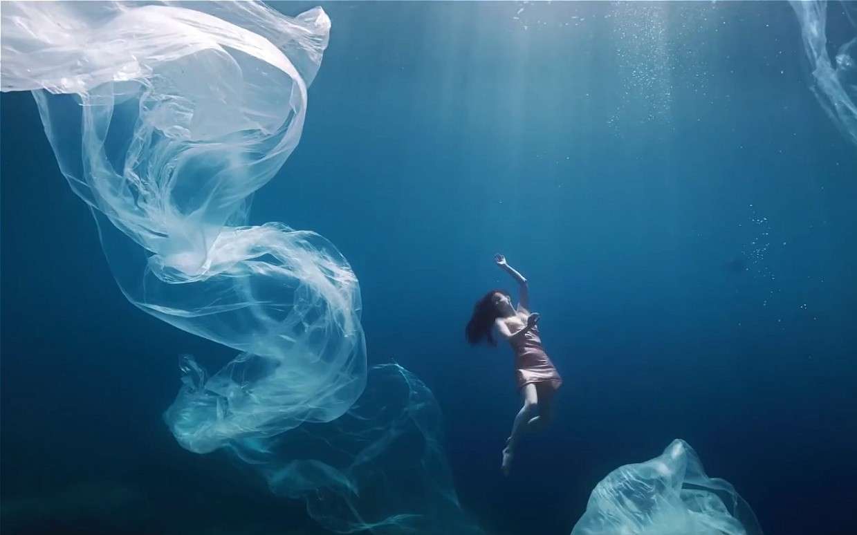 全程水中独舞海洋保护广告《灵魂的阿尔玛》