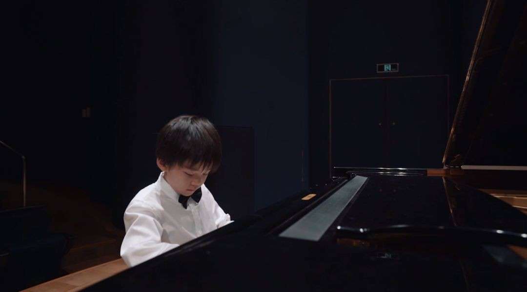 【发光的孩子】钢琴小王子人物纪录片