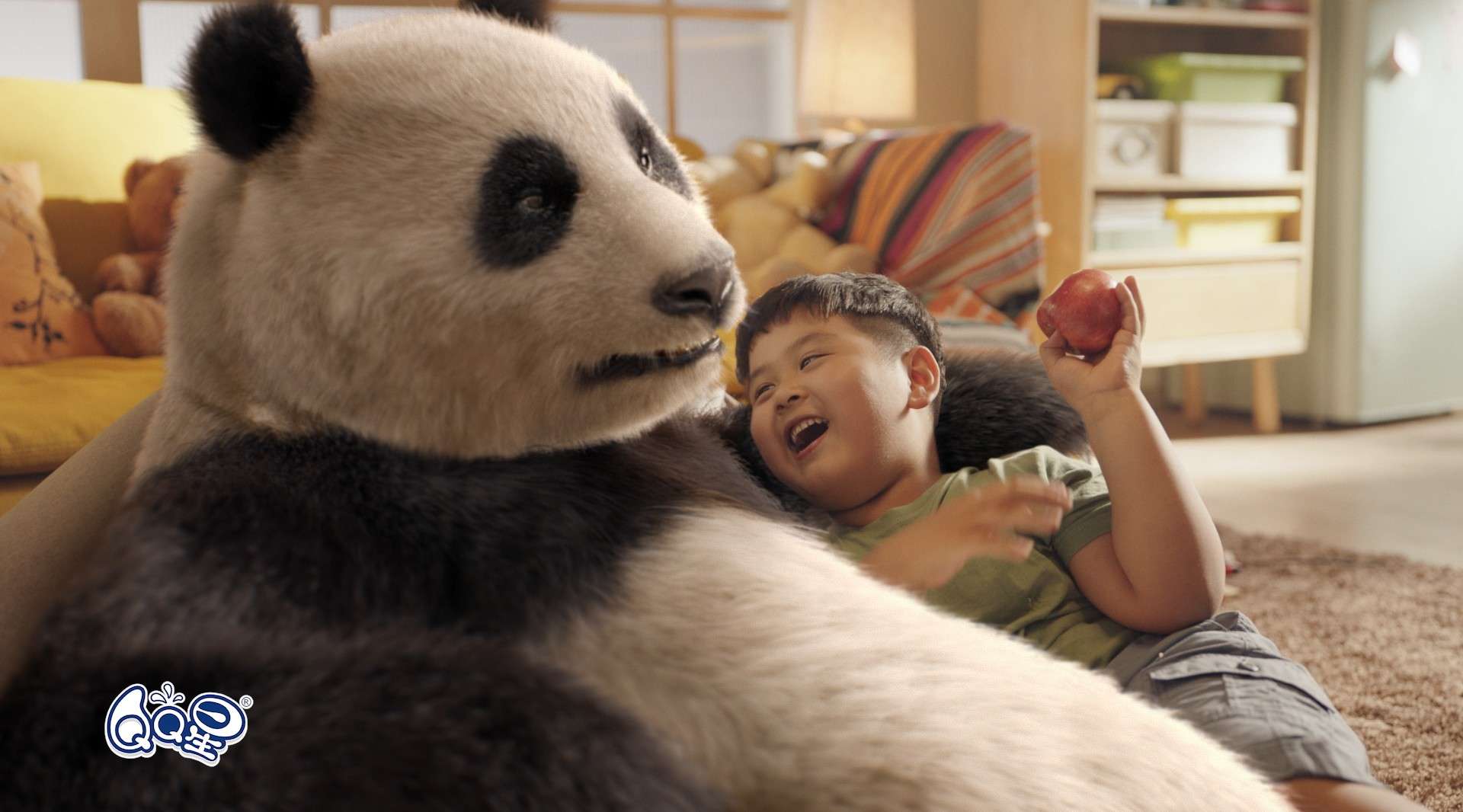 伊利QQ星《童心协力，共建和谐大自然》熊猫篇