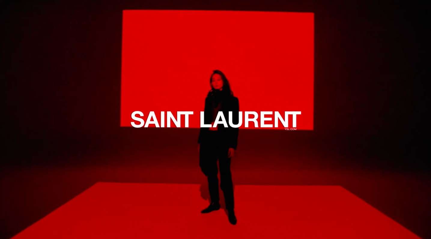 Saint Laurent X 张钧甯时尚广告：光影新年红