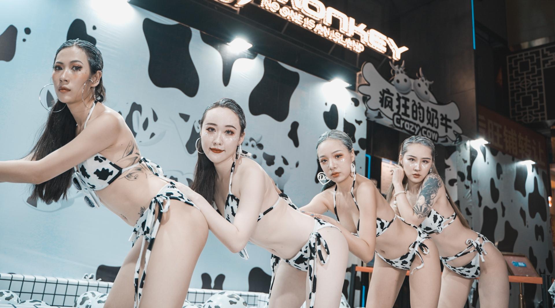 深圳MONKEY酒吧#奶牛派对#精彩回顾，2020年深圳牛奶浴首秀
