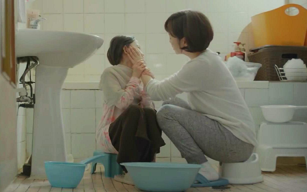 韩国写实剧情短片《成为了妈妈》