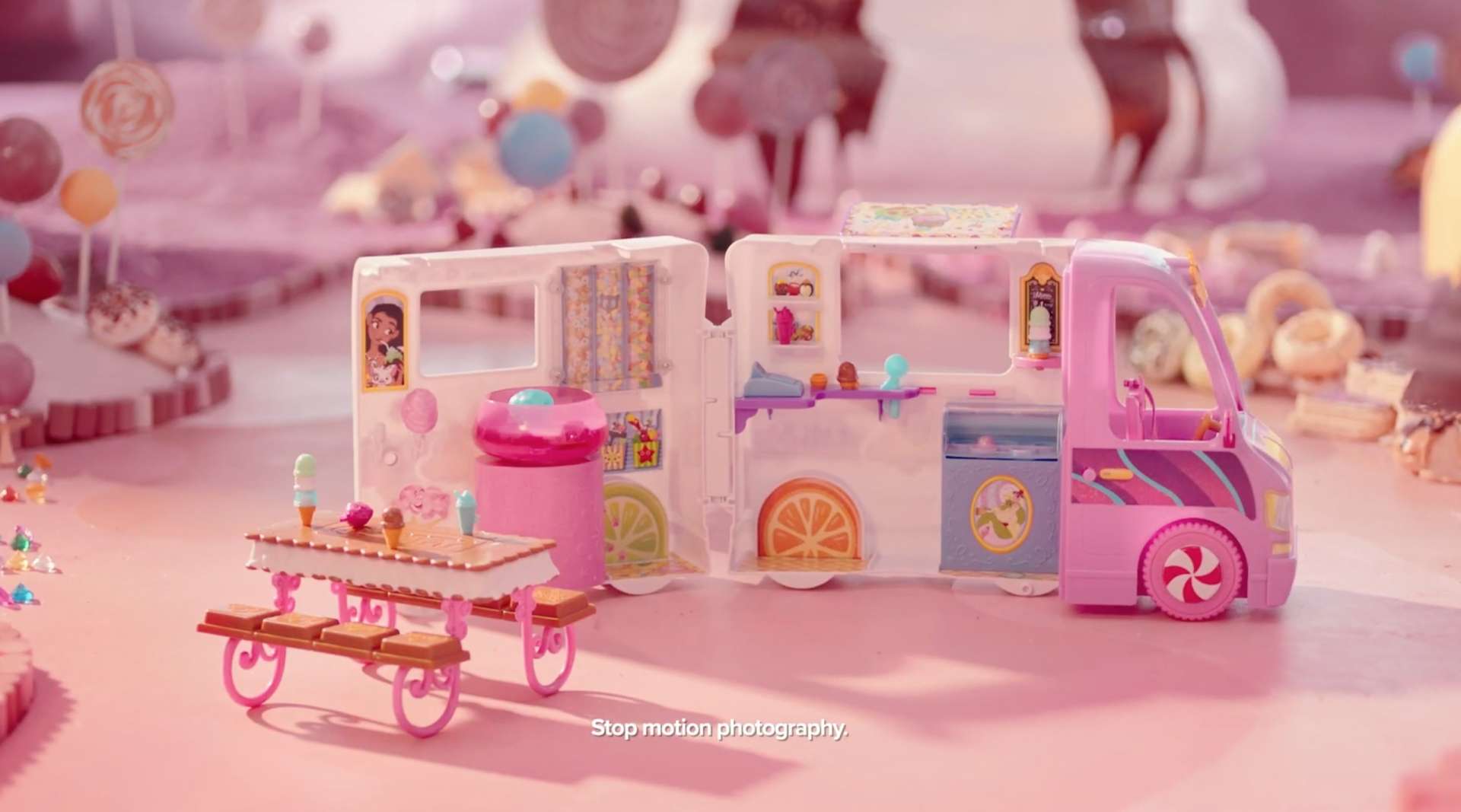 Disney Princess Comfy Squad Food Truck