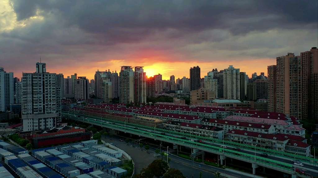 航拍上海-红