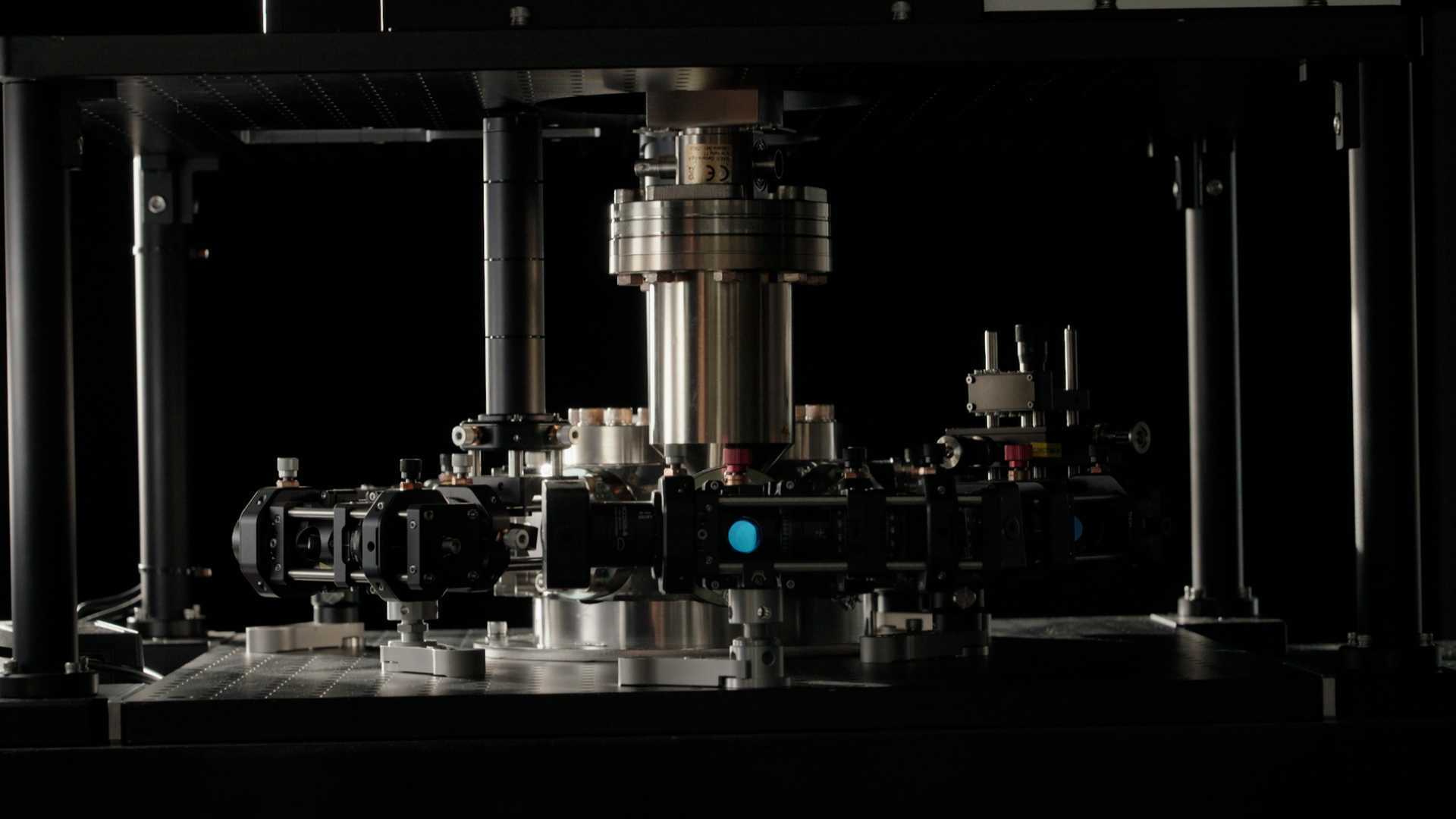 国仪量子首台离子阱量子计算机宣传片