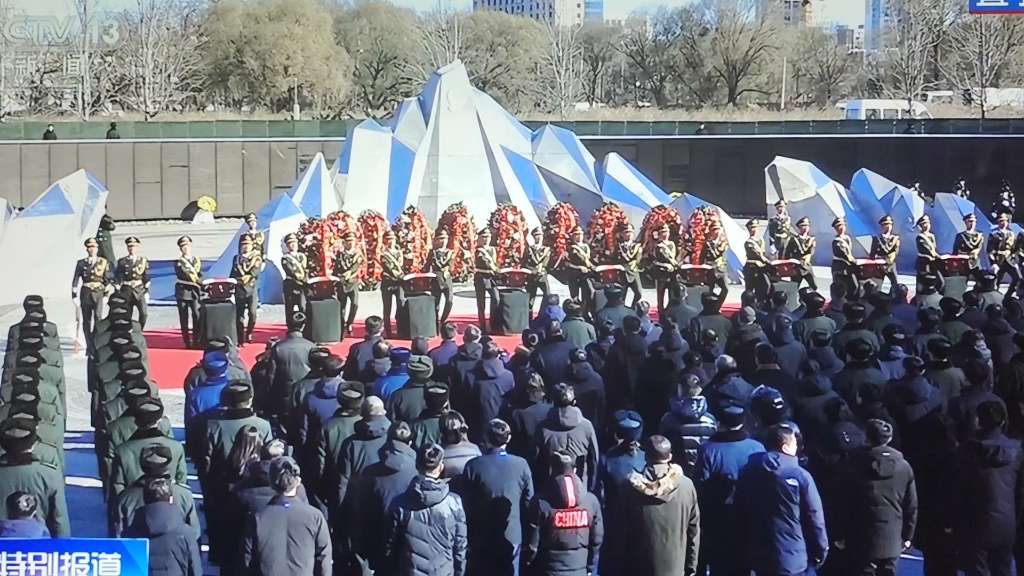 第十批在韩志愿军烈士遗骸安葬仪式