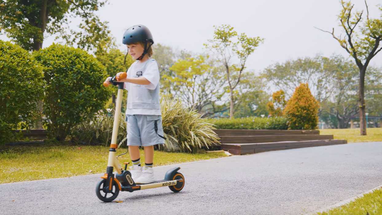 2023 五轮 5wheel 儿童电动滑板车跨境电商广告视频