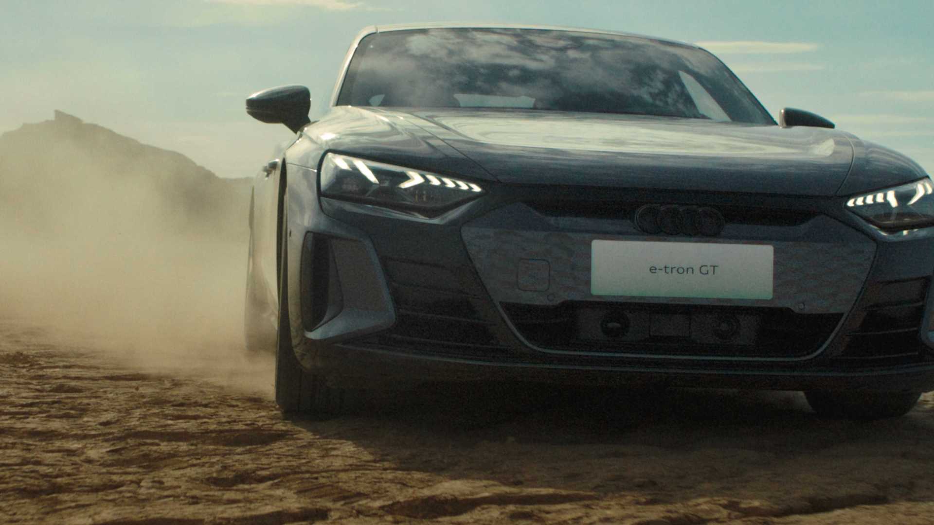 Audi e-tron GT x 谢霆锋 DC